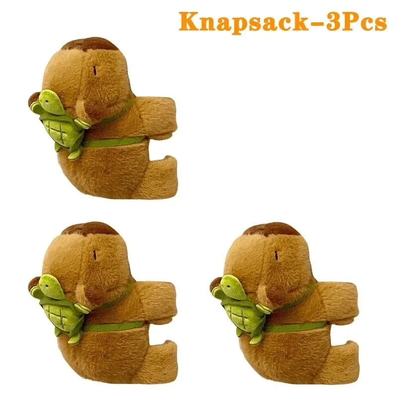 1-10 pçs kapibara boneca de pelúcia deitado nas mãos de kapi bara água golfinho boneca boneca pulso snap anel brinquedos de pelúcia CaruStore