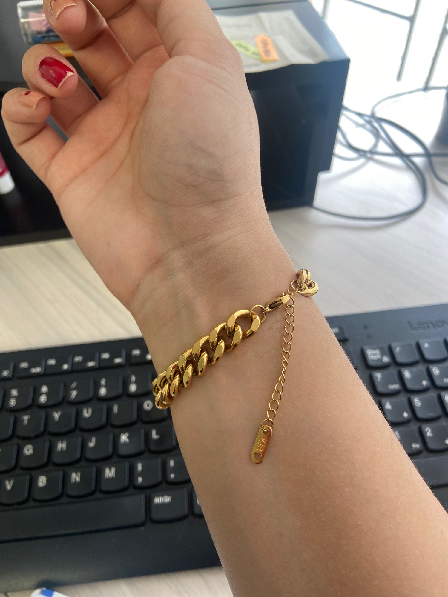 Pulseira Bracelete em aço inoxidável 316l, elos dourados Caru Store