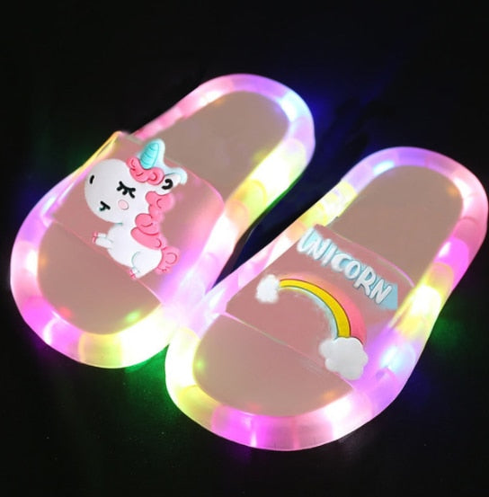 Chinelo desenhos animados com led para crianças CaruStore