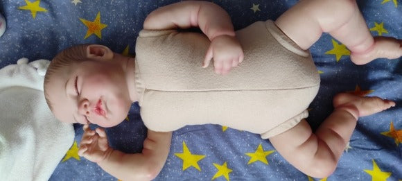 Bebê Recém nascido - reborn - 50cm Caru Store